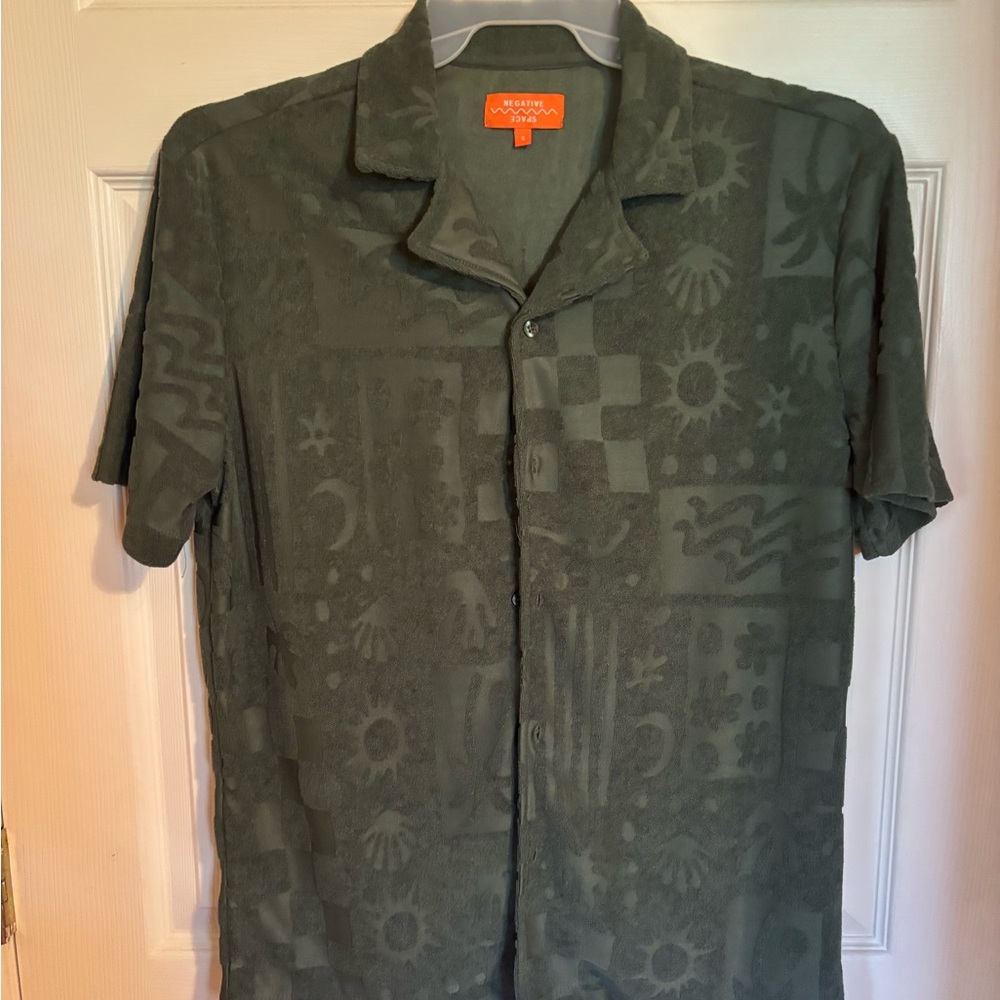Vintage Green Patterned Men's Shirt and shorts